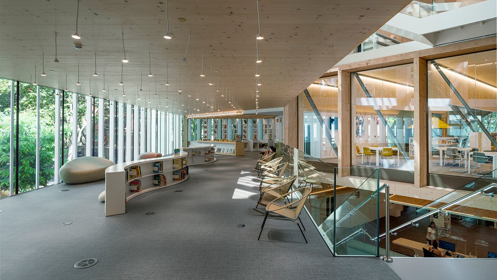 A serene reading space overlooking the atrium within the Gabriel García Márquez library.